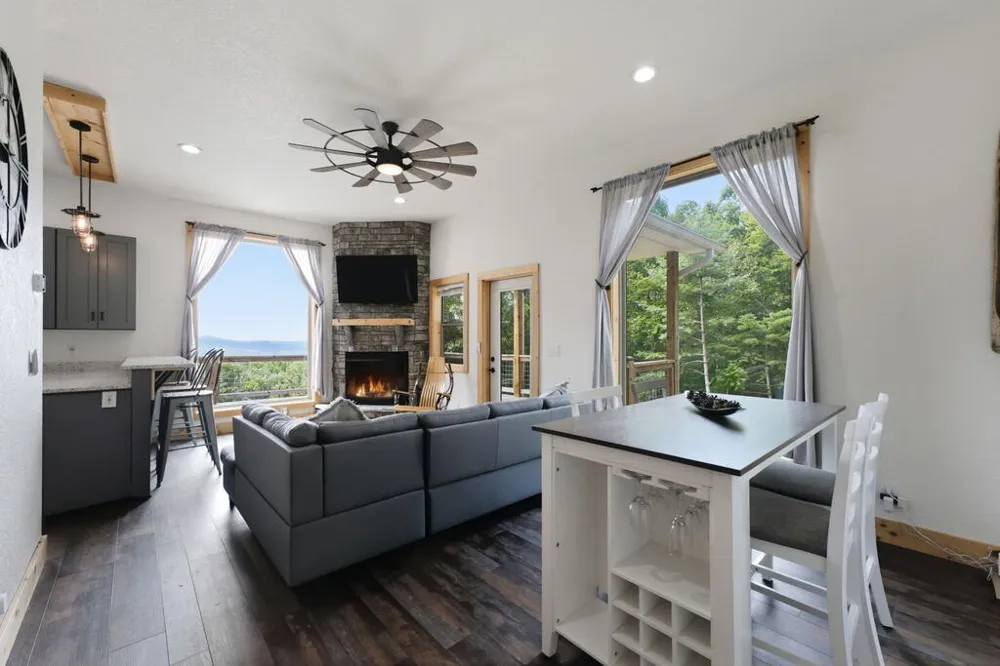 Sierra Circle Murphy, NC 28906
