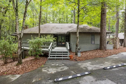 1551 Mountain Creek Drive