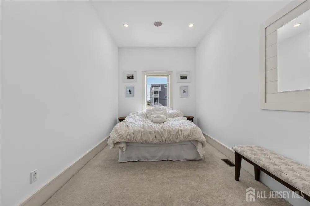 1639 Bay Boulevard Ortley Beach, NJ 08751