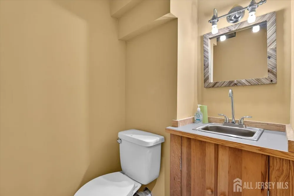 1639 Bay Boulevard Ortley Beach, NJ 08751