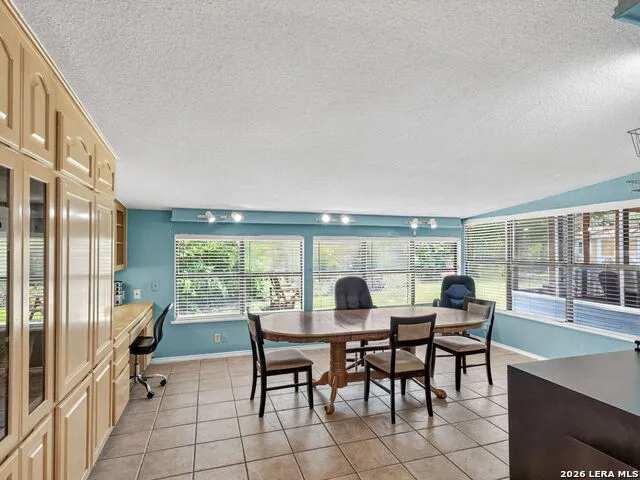 14306 SHADOW OAKS LN San Antonio, TX 78231