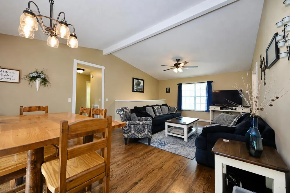 1183 County Road 147 Henagar, AL 35978