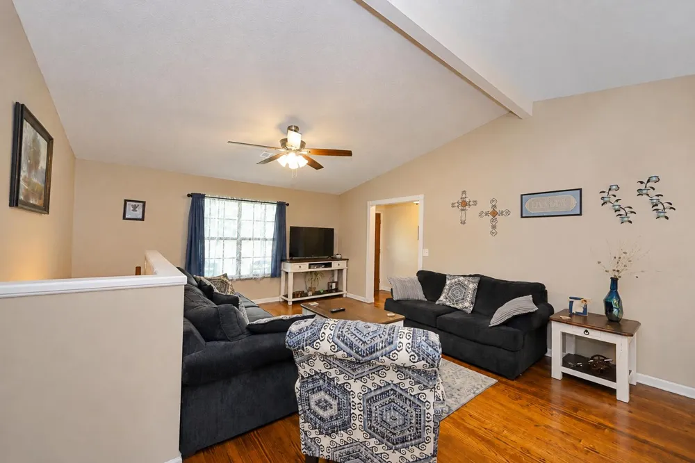 1183 County Road 147 Henagar, AL 35978
