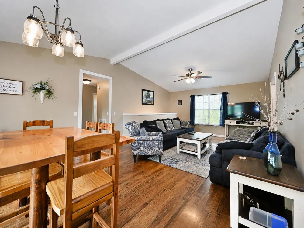 1183 County Road 147 Henagar, AL 35978