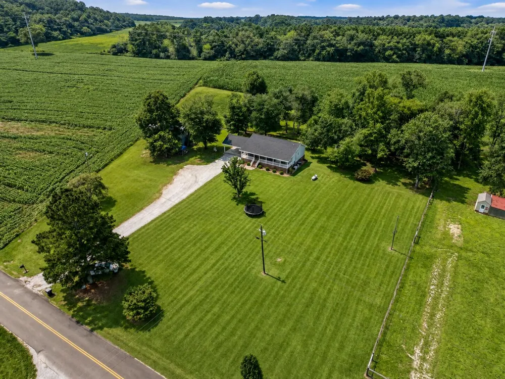 1183 County Road 147 Henagar, AL 35978