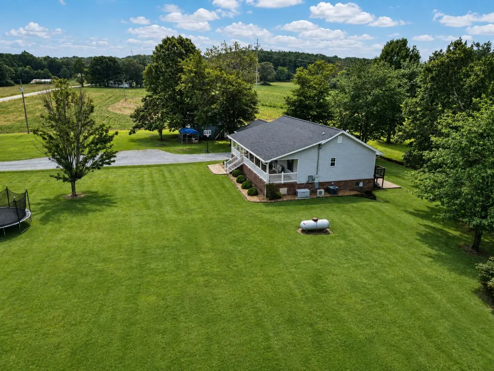 1183 County Road 147 Henagar, AL 35978