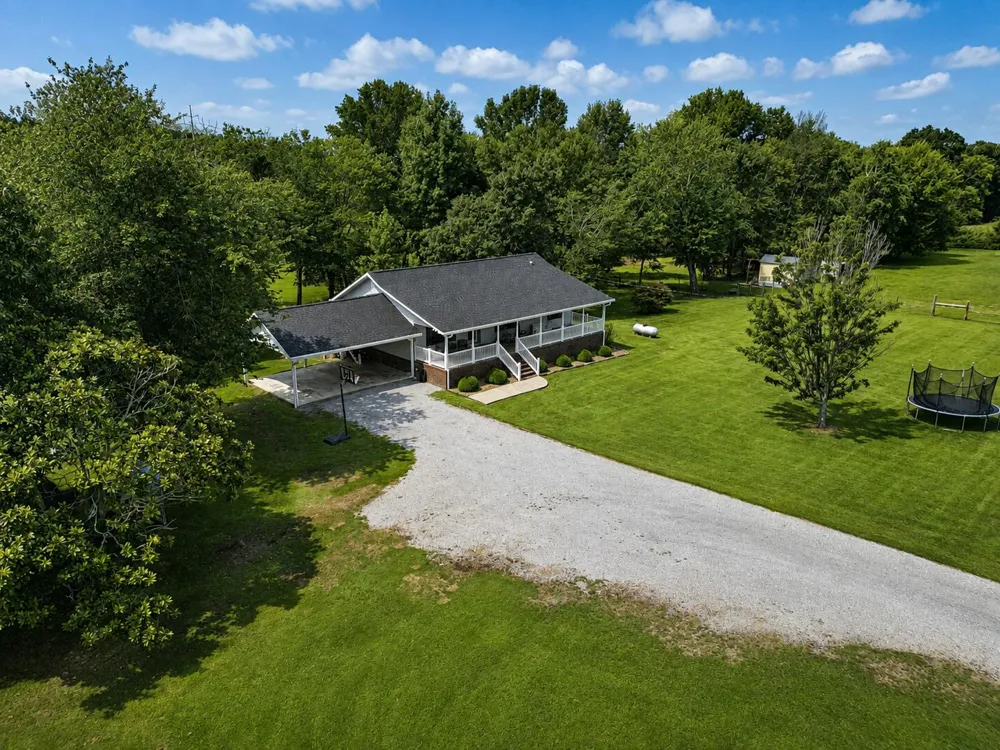 1183 County Road 147 Henagar, AL 35978