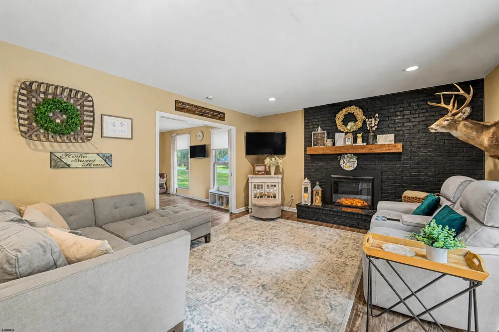 78 Orillia Dr Upper Deerfield Township, NJ 08302