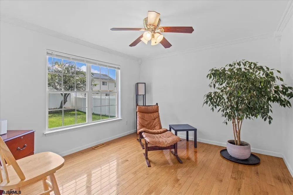 412 S Fir Ave Galloway Township, NJ 08205
