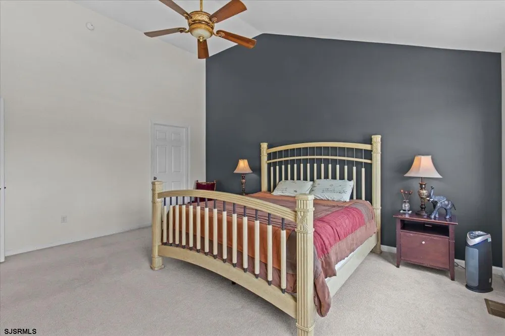 412 S Fir Ave Galloway Township, NJ 08205