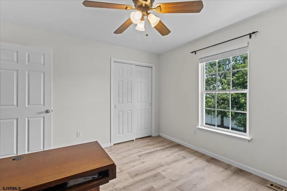412 S Fir Ave Galloway Township, NJ 08205