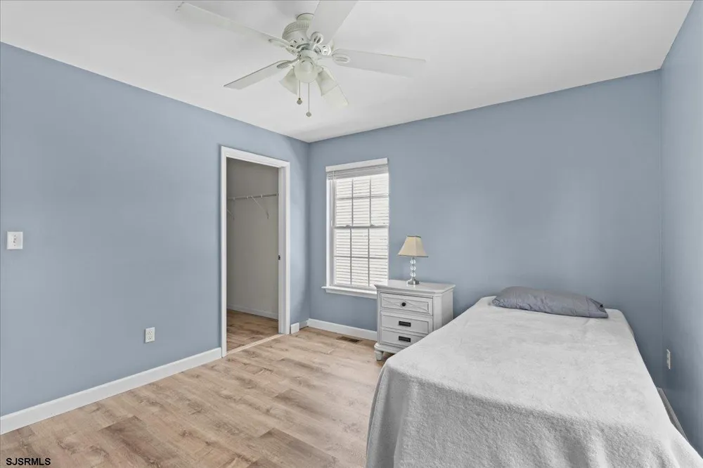 412 S Fir Ave Galloway Township, NJ 08205
