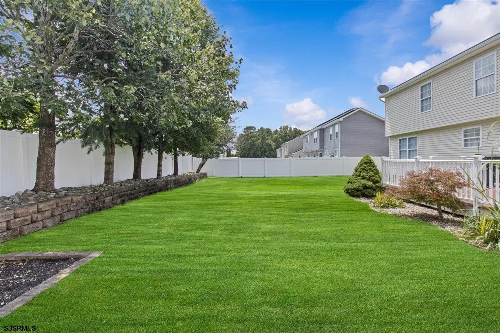 412 S Fir Ave Galloway Township, NJ 08205