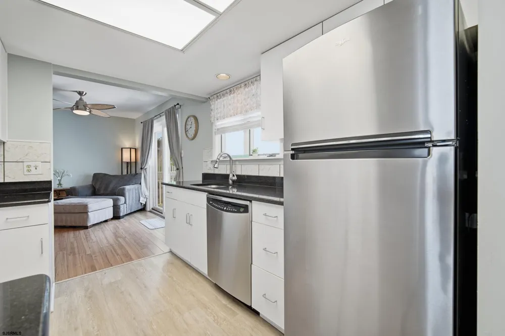 809 E Evans Blvd Brigantine, NJ 08203