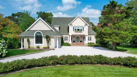 8 Otter Lane