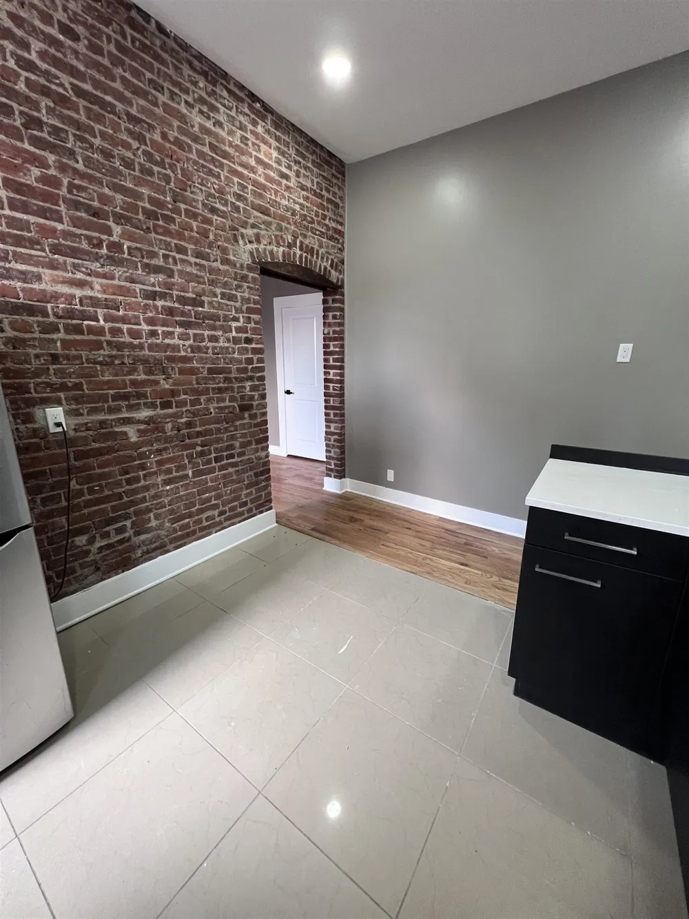 157 MIDLAND AVE Kearny, NJ 07032