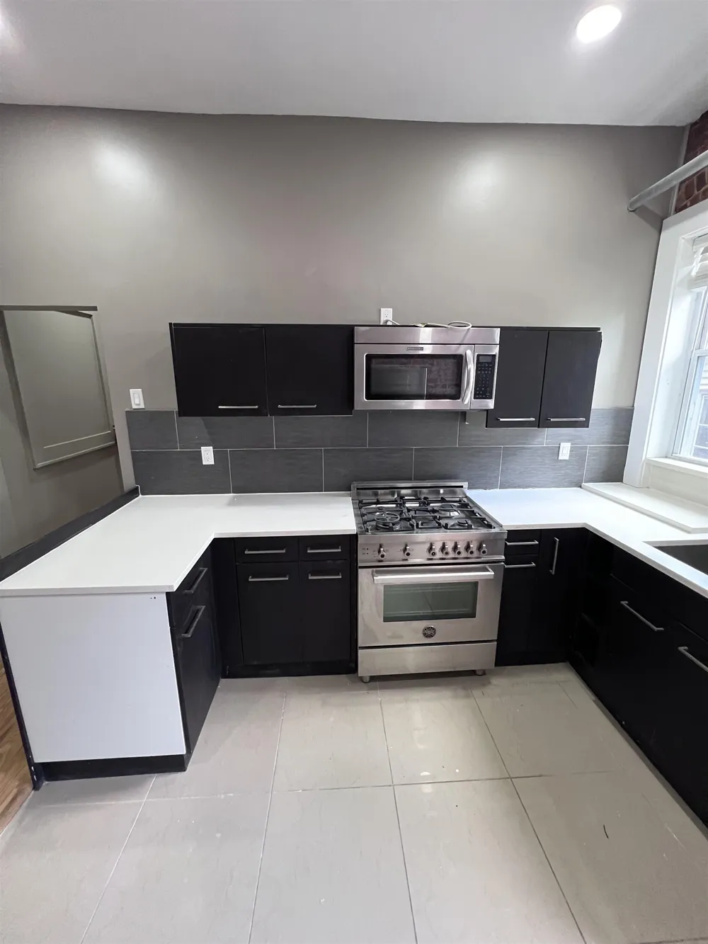 157 MIDLAND AVE Kearny, NJ 07032