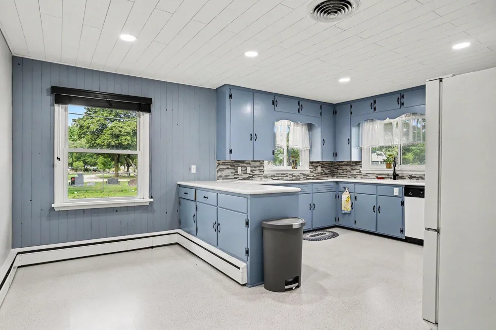 1207 Wilson Avenue Sturgis, MI 49091