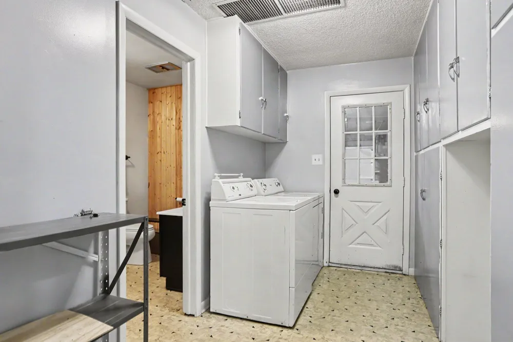 1207 Wilson Avenue Sturgis, MI 49091