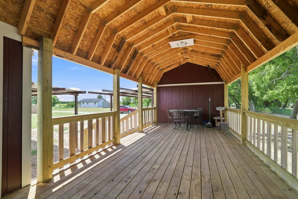 933 Scott Honey Grove, TX 75446