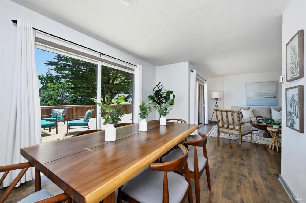 5 Sausalito Boulevard ##1 Sausalito, CA 94965
