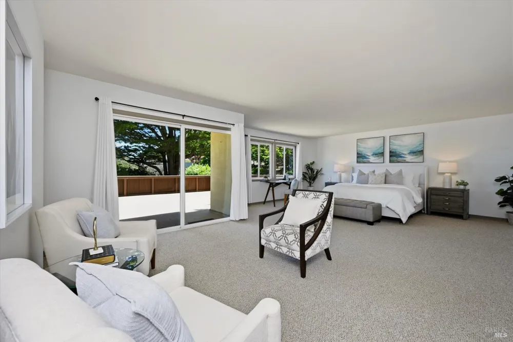 5 Sausalito Boulevard ##1 Sausalito, CA 94965