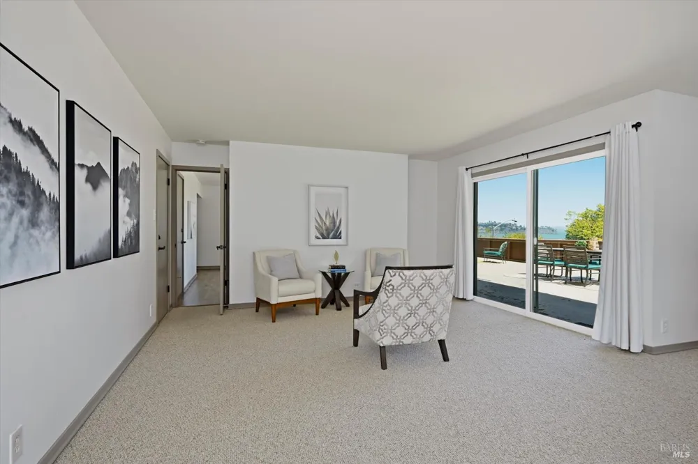5 Sausalito Boulevard ##1 Sausalito, CA 94965