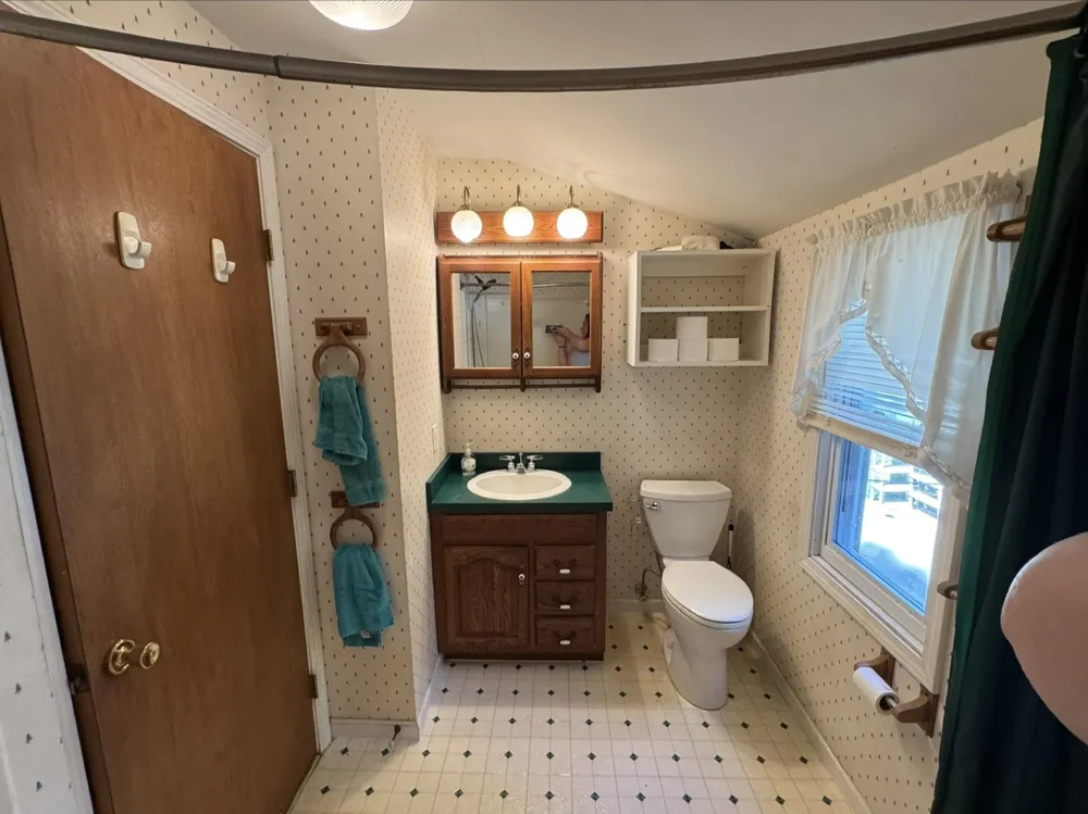 2443 Valley Avenue Baldwin Township, MI 48730
