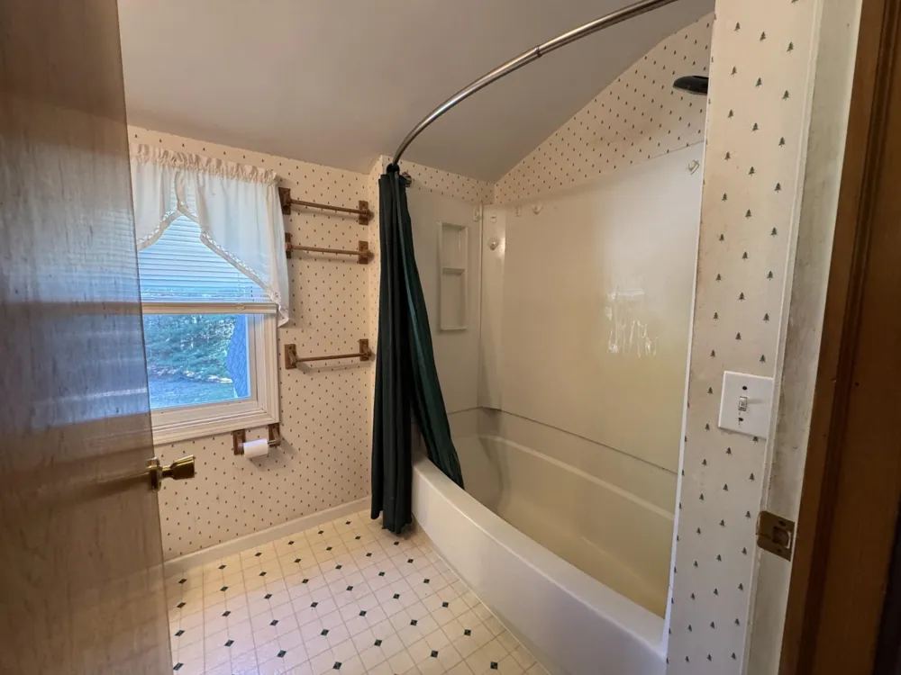 2443 Valley Avenue Baldwin Township, MI 48730