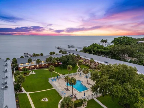 650 PINELLAS POINT DRIVE S #122