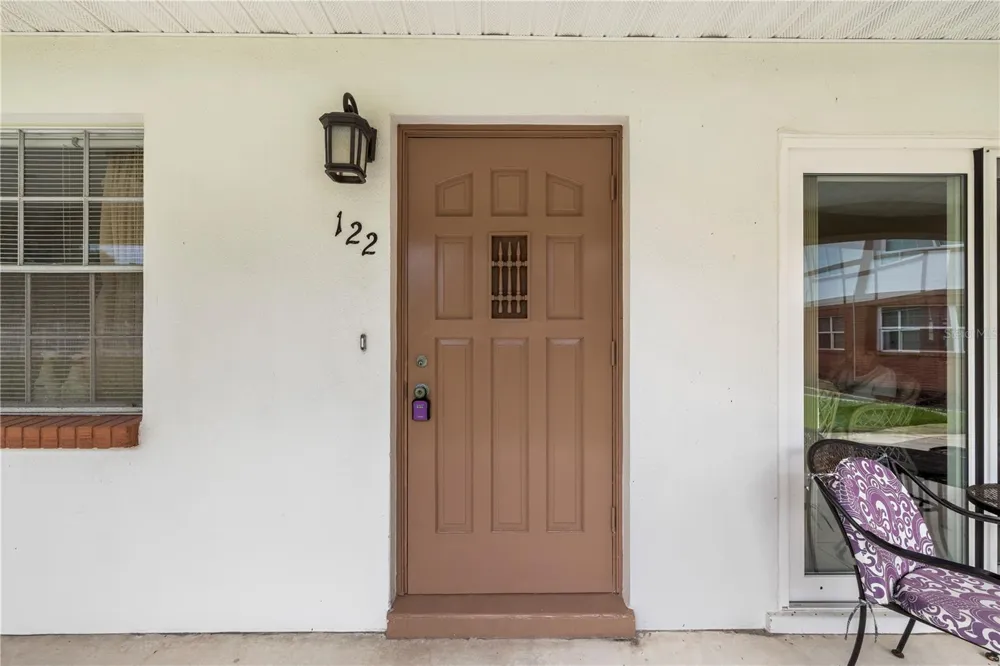 650 PINELLAS POINT DRIVE S #122 St Petersburg, FL 33705