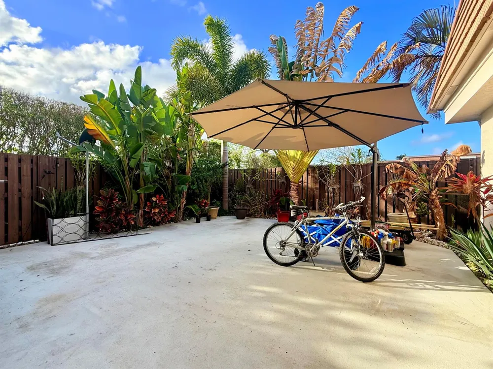 11584 WINCHESTER DRIVE Palm Beach Gardens, FL 33410
