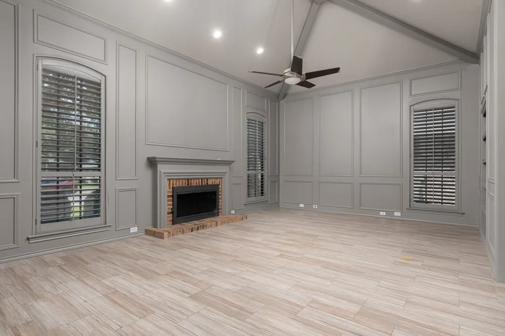 15607 GOLDEN CREEK Dallas, TX 75248