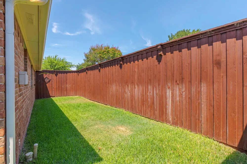 15607 GOLDEN CREEK Dallas, TX 75248