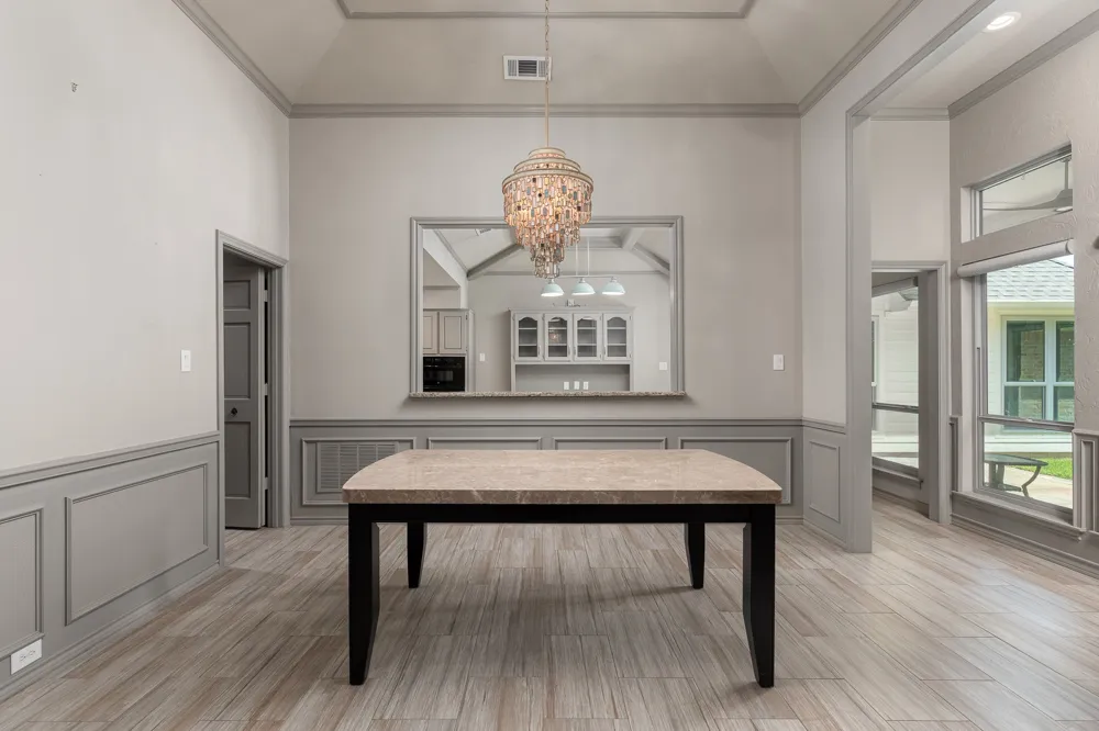 15607 GOLDEN CREEK Dallas, TX 75248