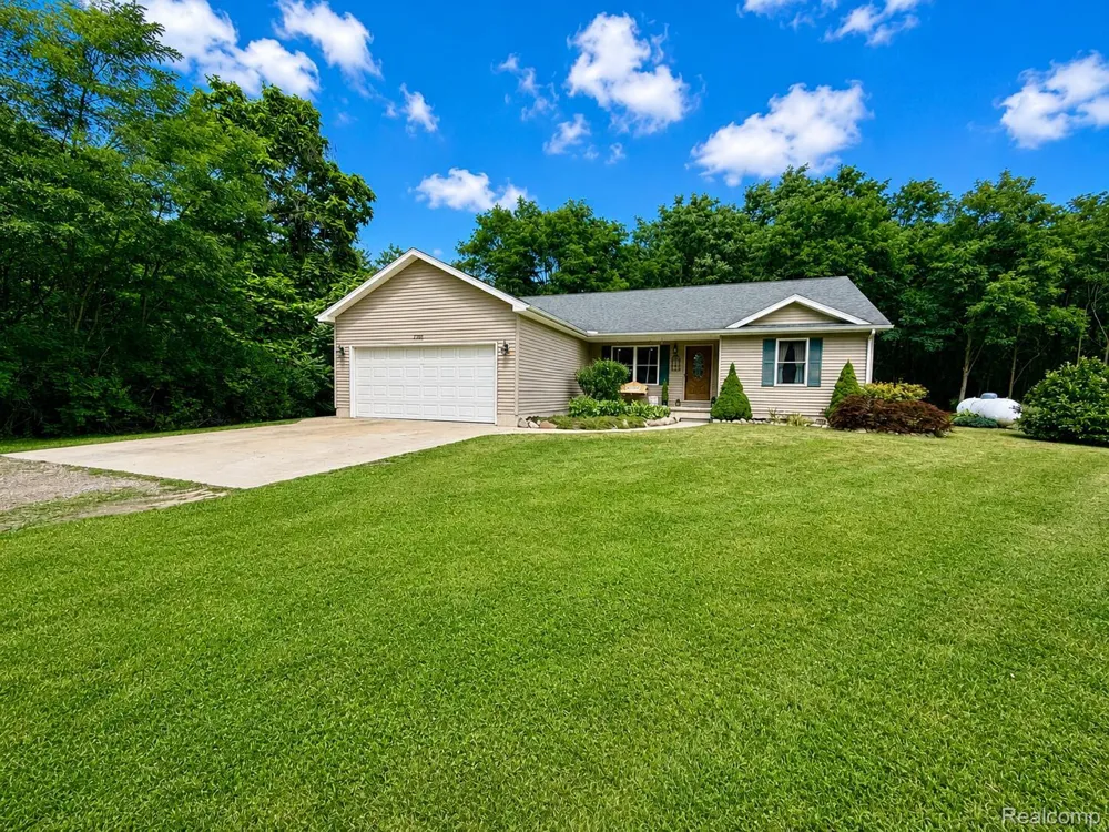 7700 Kitchen Road Wales Township, MI 48027