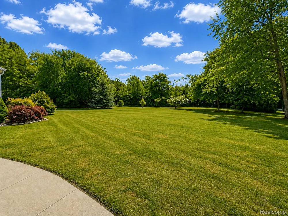 7700 Kitchen Road Wales Township, MI 48027