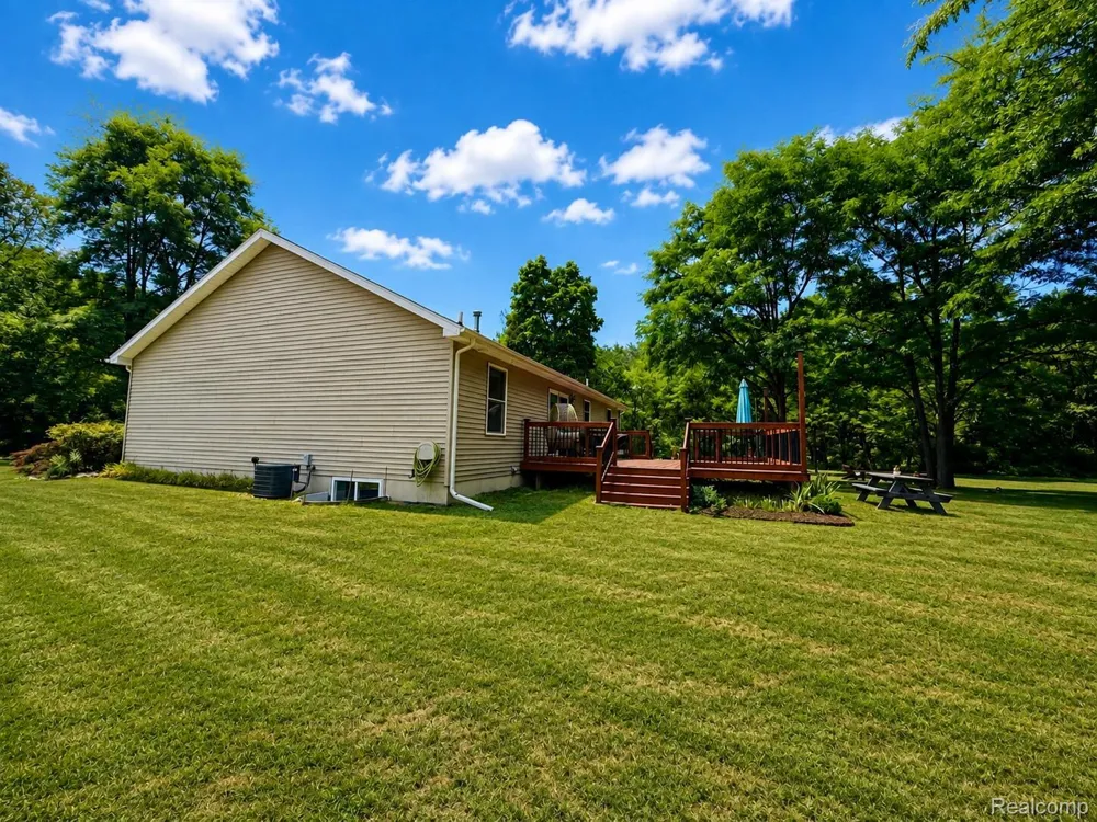 7700 Kitchen Road Wales Township, MI 48027