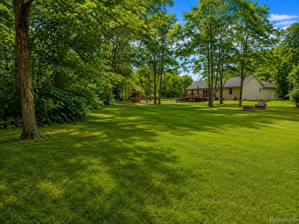 7700 Kitchen Road Wales Township, MI 48027