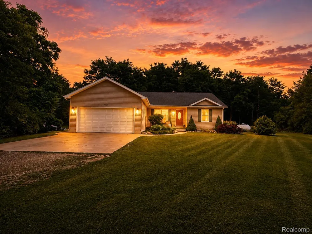7700 Kitchen Road Wales Township, MI 48027