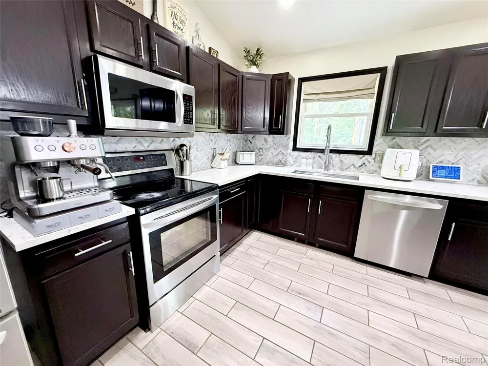 7700 Kitchen Road Wales Township, MI 48027