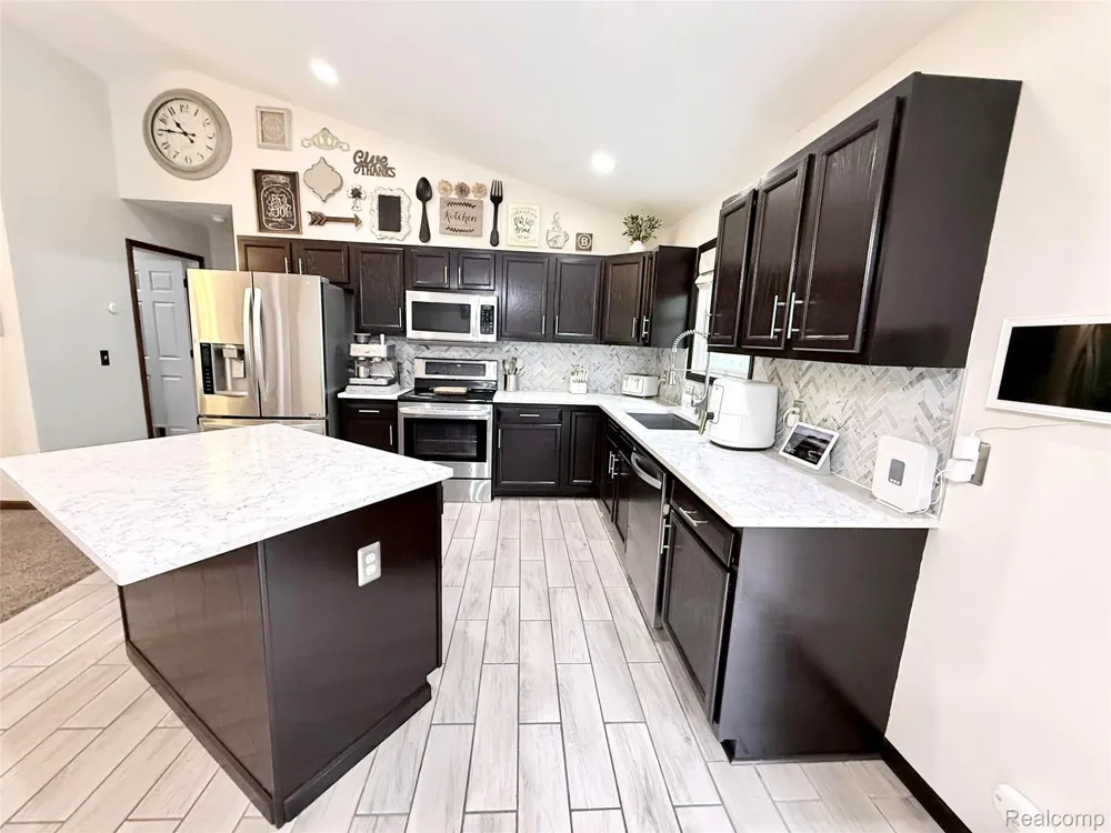 7700 Kitchen Road Wales Township, MI 48027