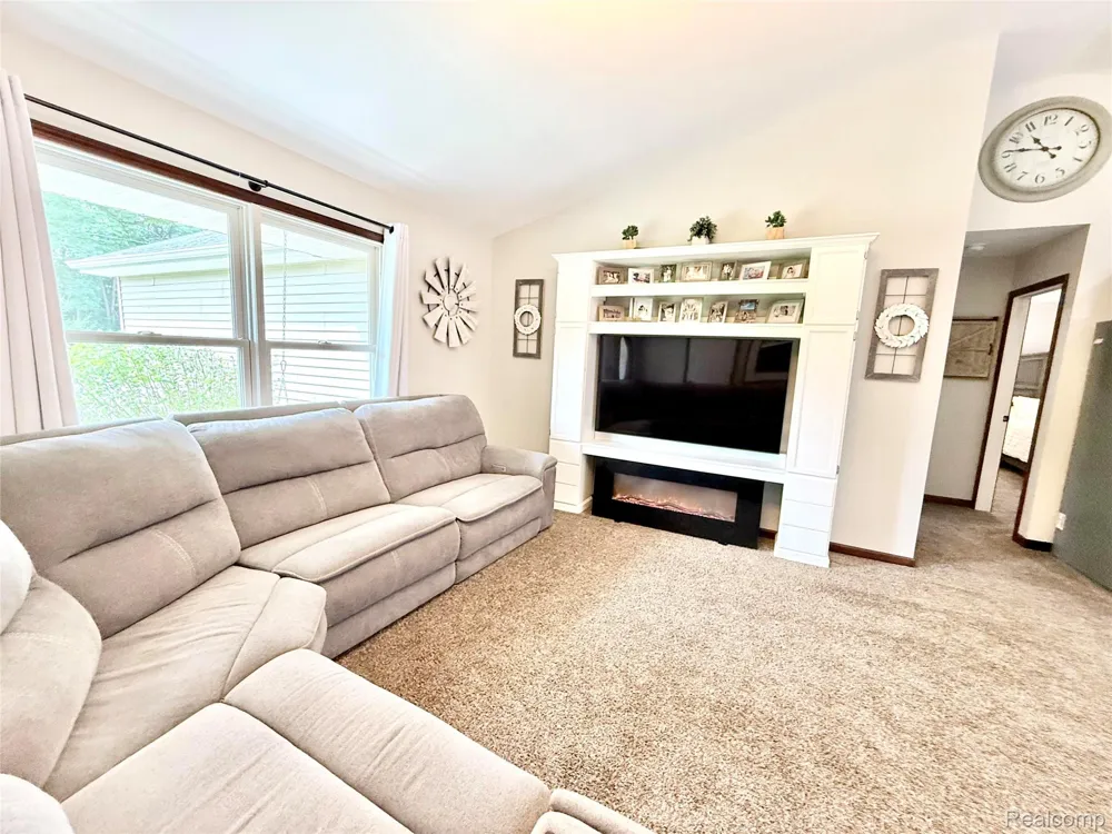 7700 Kitchen Road Wales Township, MI 48027