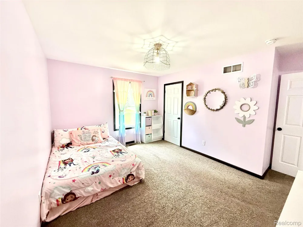 7700 Kitchen Road Wales Township, MI 48027