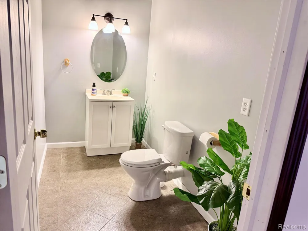 7700 Kitchen Road Wales Township, MI 48027