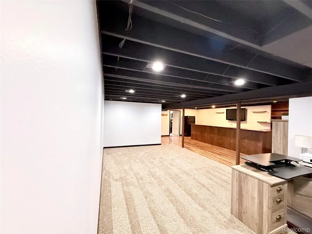 7700 Kitchen Road Wales Township, MI 48027