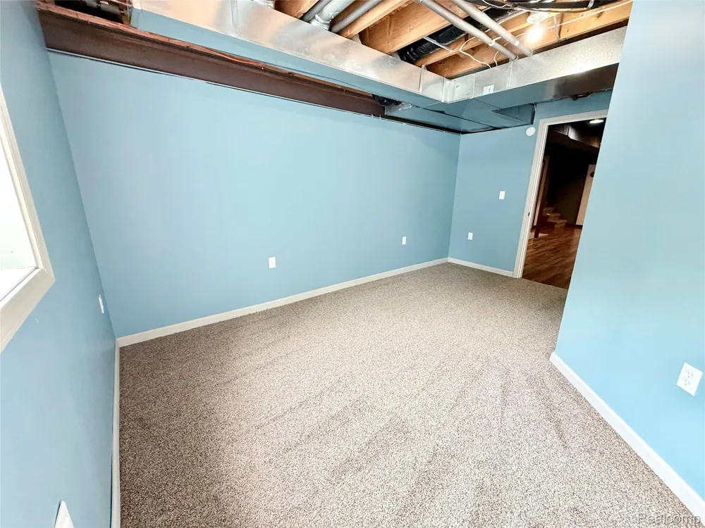 7700 Kitchen Road Wales Township, MI 48027