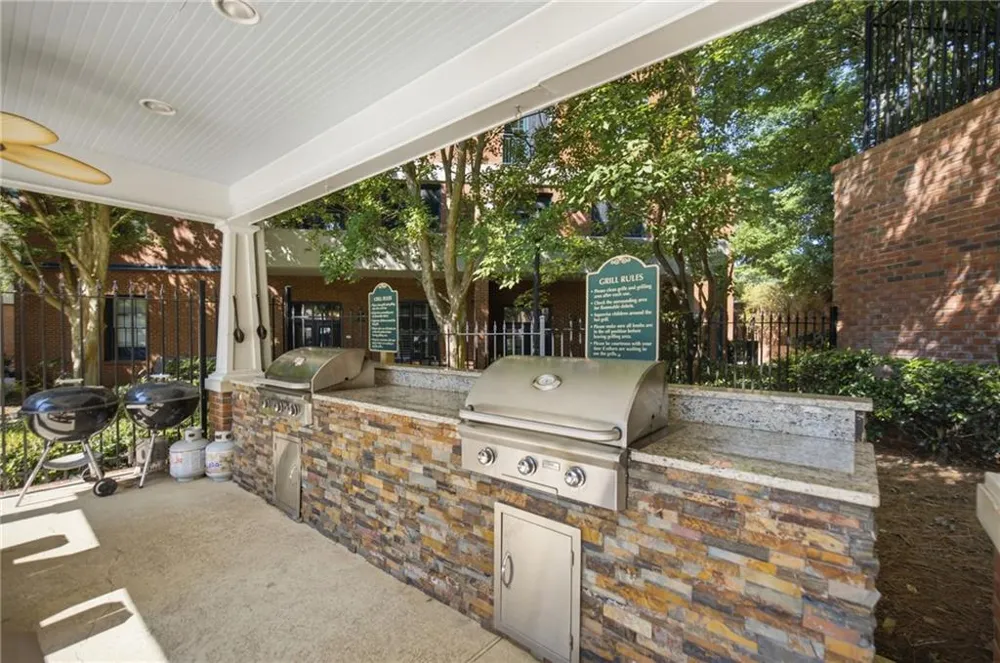 1515 Liberty Lane Roswell, GA 30075