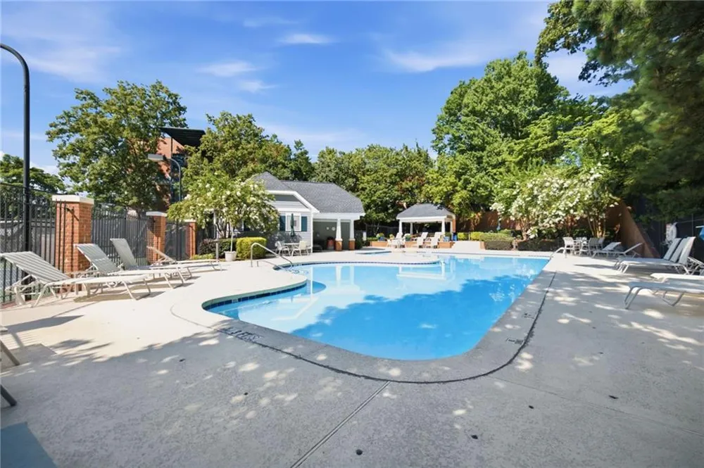 1515 Liberty Lane Roswell, GA 30075
