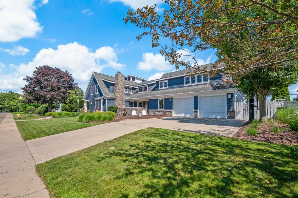 441 Ridgeway Street St. Joseph, MI 49085